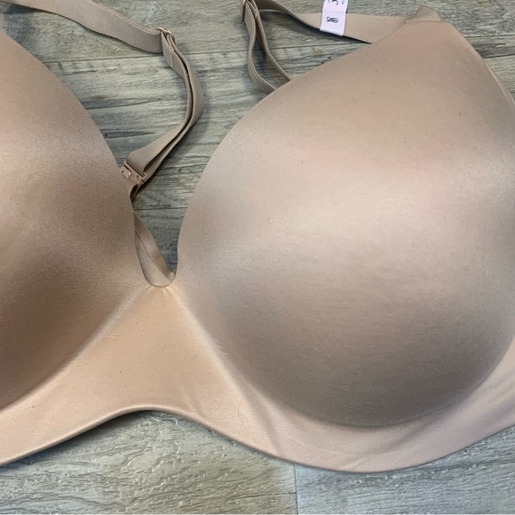Victoria Secret Tan Wirefree Perfect Shape Bra - Picture 5 of 9